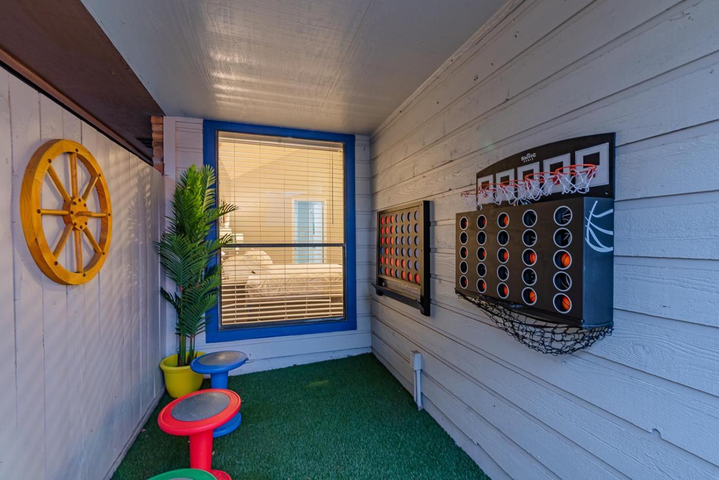 Fun 'N Sun Heated Pool & Gameroom By Fiesta Texas San Antonio Exterior photo