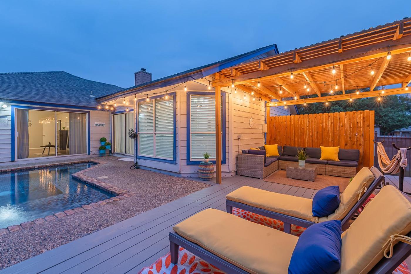 Fun 'N Sun Heated Pool & Gameroom By Fiesta Texas San Antonio Exterior photo