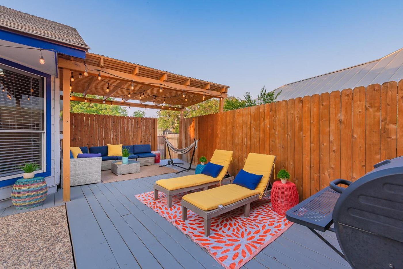 Fun 'N Sun Heated Pool & Gameroom By Fiesta Texas San Antonio Exterior photo